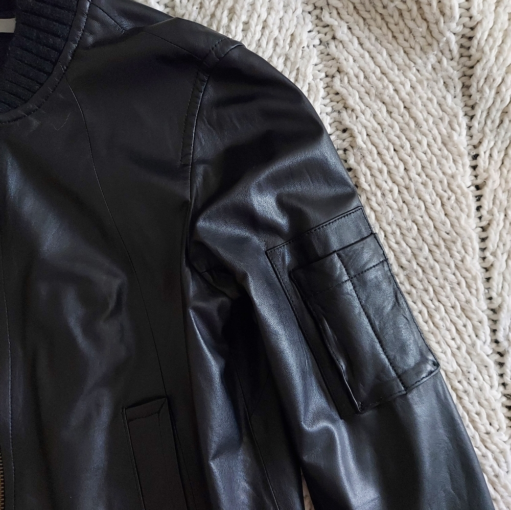 VINCE Genuine Lamb Leather Black Bomber Jacket - Medium - Picture 4 of 8